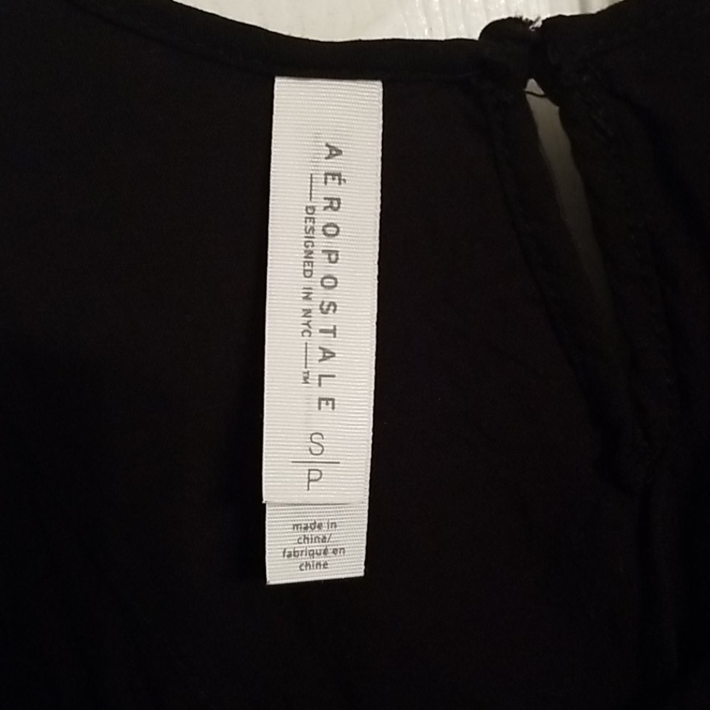 Cute Aeropostale Romper - Picture 3 of 3